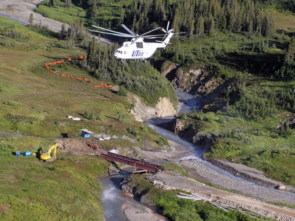 Helicopter lift- Galore Mining Bridge