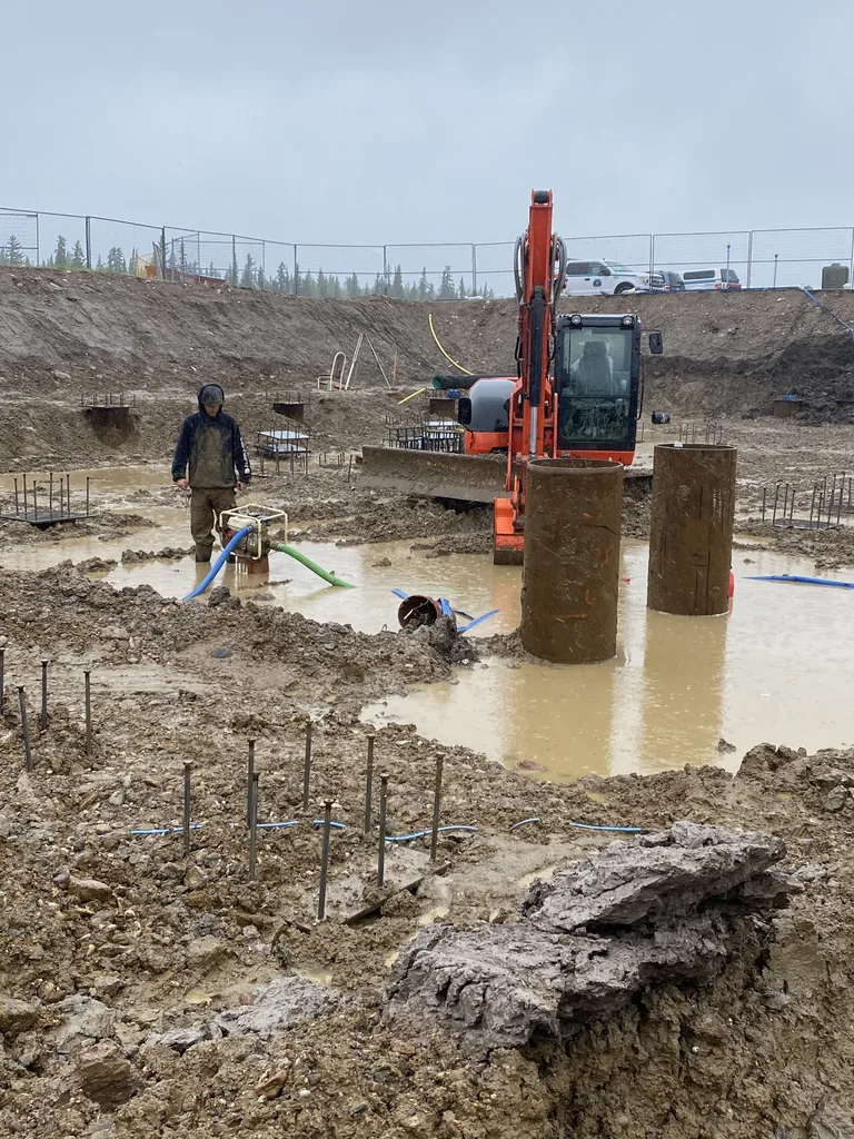 Piling in mud