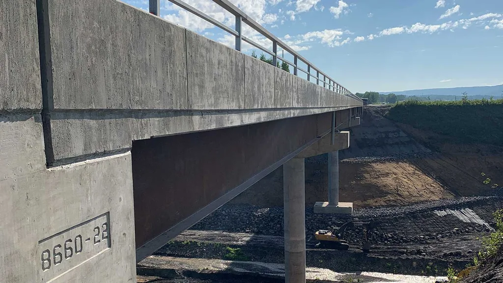 Dry Creek Highway Bridge
