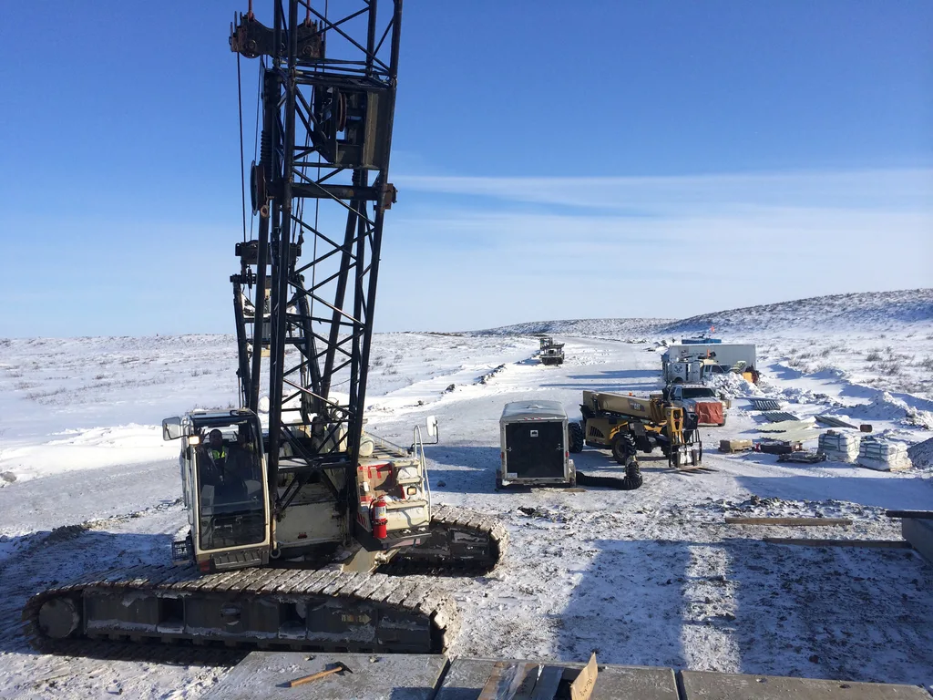 Arctic Craning- Inuvik Bridges