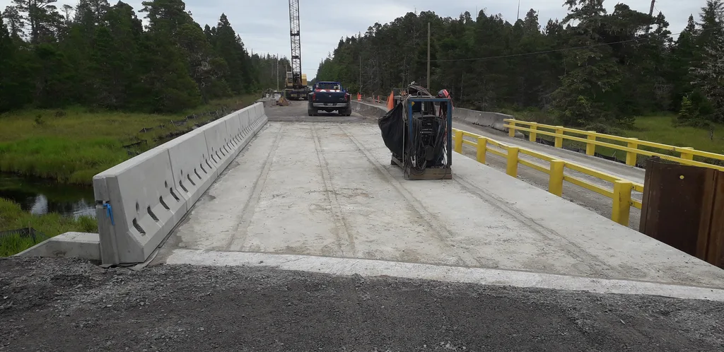 Geikie Bridge2