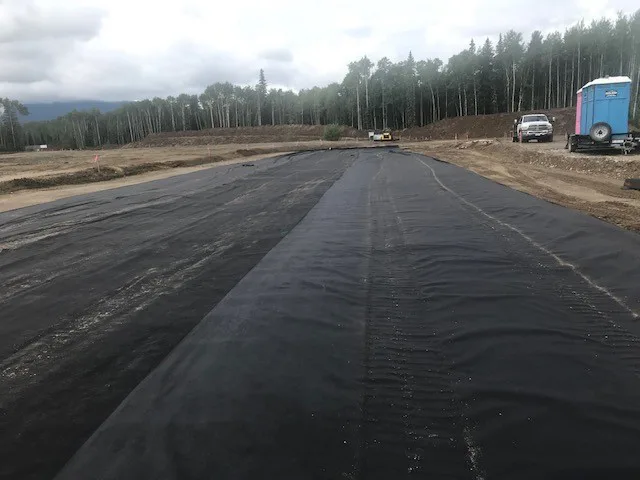 filter cloth supporting gravel area ring road